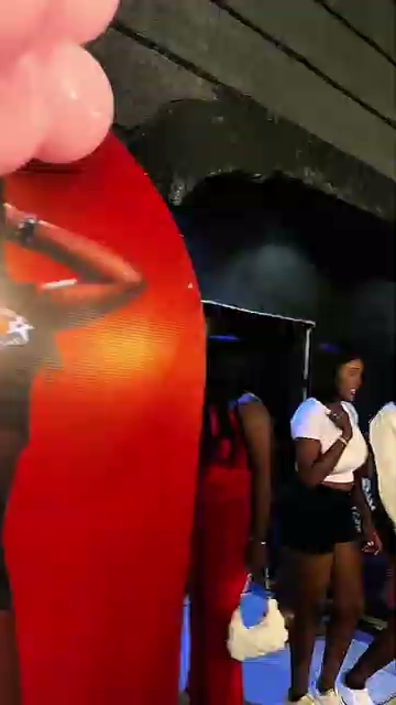 Teeluxe Gloss Club Nightlife Film by Olympus Atelier
